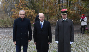 Konsul Honorowy Alain Mompert, Ambasador Pierre Lévy, Colonel Roland Delawarde